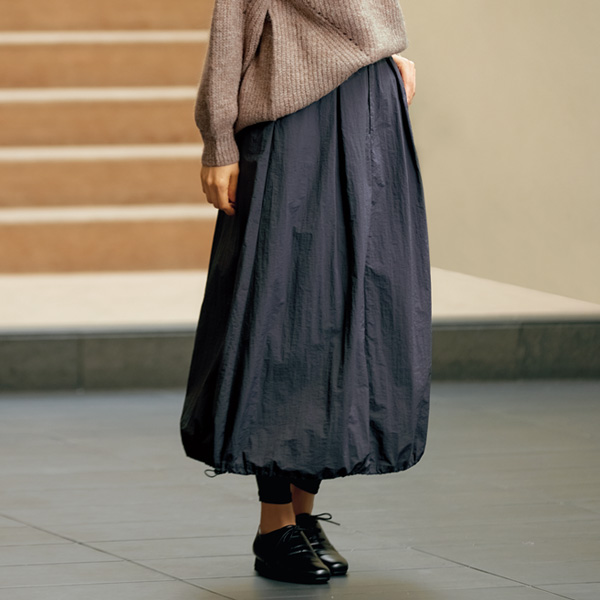シャカシャカ素材コクーンスカート | 京都通販ミセスのファッション館 ...