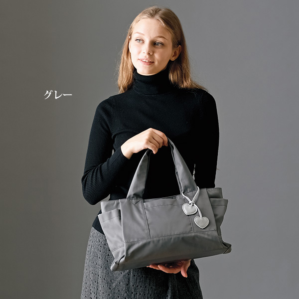 ハートチャームはっ水ナイロン手提げバッグ | 京都通販ミセスのファッション館・本店